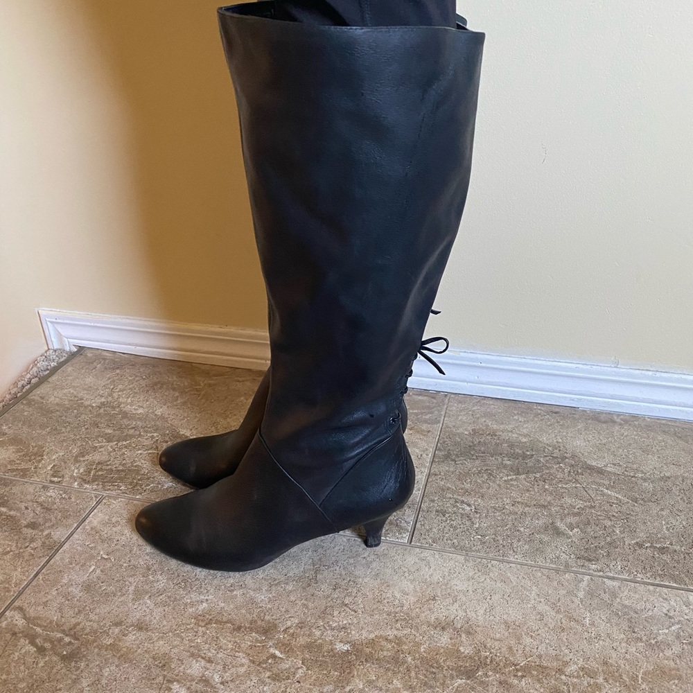 Fashion leather boots